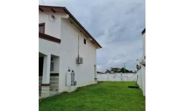 VENTA CASA DUPLEX 180MTS2 LAS CUMBRES