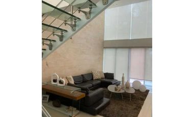 VENTA CASA REMODELADA 310MTS2 COSTA SUR