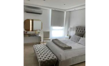 VENTA CASA REMODELADA 310MTS2 COSTA SUR