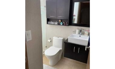 VENTA CASA REMODELADA 310MTS2 COSTA SUR