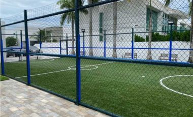 VENTA CASA REMODELADA 310MTS2 COSTA SUR