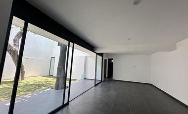 Casa en Fraccionamiento Lomas de Atzingo