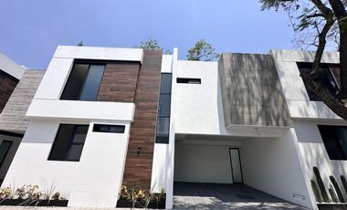 Casa en Fraccionamiento Lomas de Atzingo