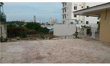 VENTA CASA EN BETANIA MIRAFLORES CLUB X 6 REC COMERCIAL