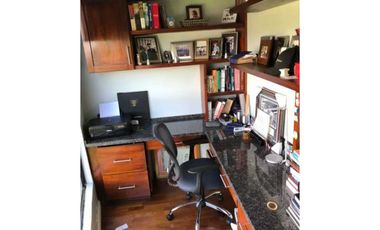 APARTAMENTO EN VENTA  AMPLIO L/B 400MTS2 LA CRESTA