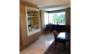 APARTAMENTO EN VENTA  AMPLIO L/B 400MTS2 LA CRESTA