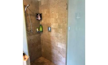 APARTAMENTO EN VENTA  AMPLIO L/B 400MTS2 LA CRESTA