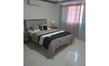 ALQUILER CASA AMOBLADA ALTOS DE PANAMA 450MTS2