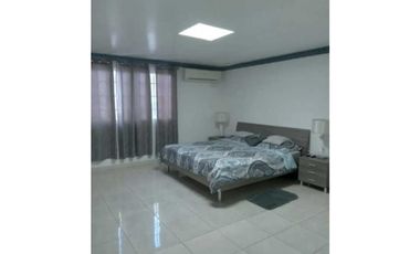 ALQUILER CASA AMOBLADA ALTOS DE PANAMA 450MTS2