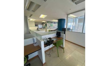 ALQUILER O VENTA OFICINA 188MTS2 CALLE 50