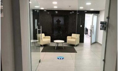 SE ALQUILA OFICINAS EN OBARRIO EXELENTE UBICACIÓN 8 PARKING