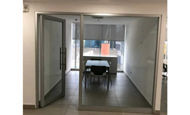 SE ALQUILA OFICINAS EN OBARRIO EXELENTE UBICACIÓN 8 PARKING