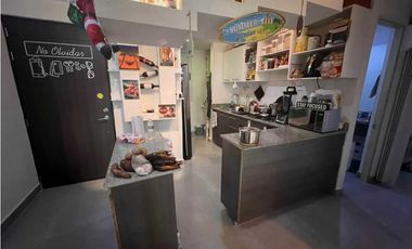 SE ALQUILA APARTAMENTO AMUEBLADO EXCELENTE UBICACION 3 REC 2 BAÑOS