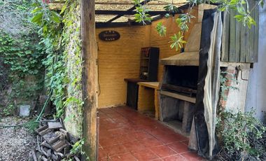 VENTA OPORTUNIDAD CASA APTA CREDITO 3 DORMITORIOS, PILETA, QUINCHO, RODRIGUEZ 1700 -MONTE GRANDE-