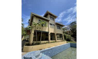 Casa Frente Al Lago Las Cumbres