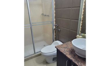 Se Alquila Apto en Obarrio