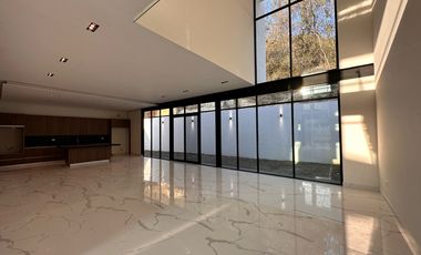 Casa - Fraccionamiento Bosques de las Misiones