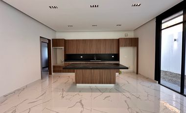 Casa - Fraccionamiento Bosques de las Misiones