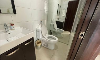 CONDADO DEL REY / KINGS PARKS / AMOBLADO / 125M / 3 HABITACION