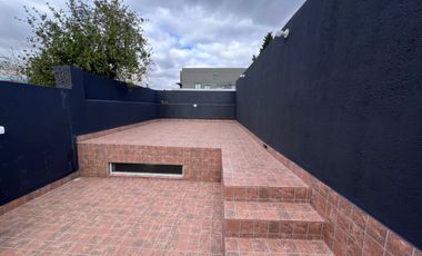 Alquiler PH al fondo dos dormitorios en suite terraza con parrila en Beccar San Isidro