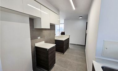 Apartamento en alquiler PH Park Square - Vía España (PD)