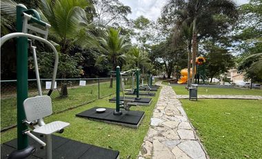 ALQUILER DE CASA EN CLAYTON - PH EMBASSY GARDEN