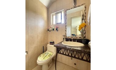 ALQUILER DE CASA EN CLAYTON - PH EMBASSY GARDEN