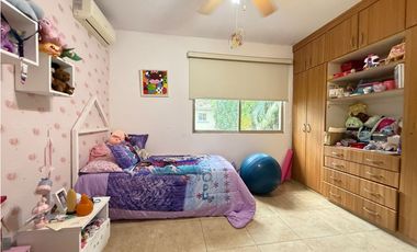 ALQUILER DE CASA EN CLAYTON - PH EMBASSY GARDEN