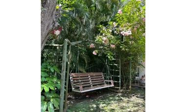 CASA DUPLEX EN ALBROOK CON MUEBLES O SOLO LINEA BLANCA  495M2