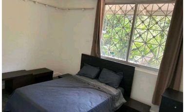 CASA DUPLEX EN ALBROOK CON MUEBLES O SOLO LINEA BLANCA  495M2