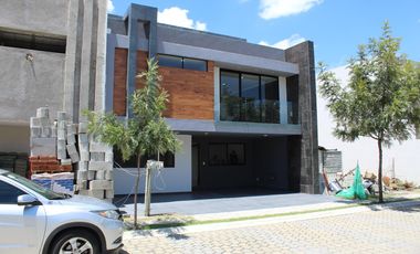 Casa VENTA Parque Colima BN12 Lomas de Angelópolis Chulula Puebla.