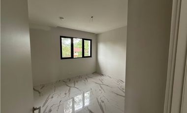 VENTA PROYECTO RESIDENCIAL ALBROOK NUEVE