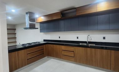 Casa en Venta en Altozano Fraccionamiento Privado