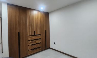 Casa en Venta en Altozano Fraccionamiento Privado