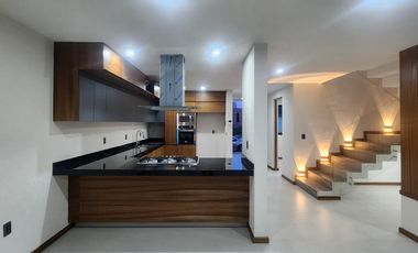 Casa en Venta en Altozano Fraccionamiento Privado