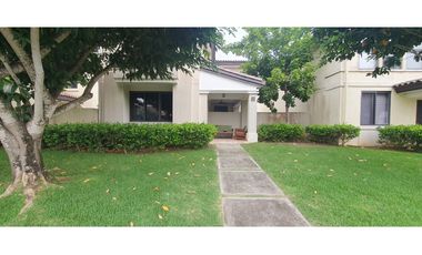 ALQUILER CASA AMOBLADO HOWARD