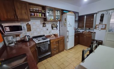 Casa en venta en Castelar Sur