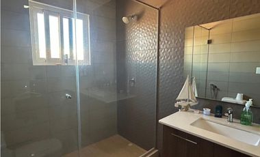 VENDO CASA JUAN DIAZ