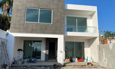 Casa en Fraccionamiento Burgos Bugambilias