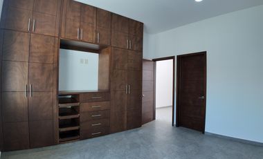 Casa en Fraccionamiento Burgos Bugambilias