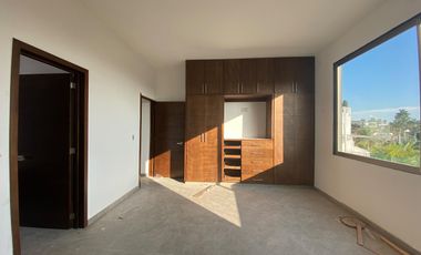 Casa en Fraccionamiento Burgos Bugambilias