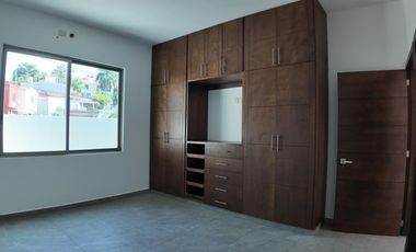 Casa en Fraccionamiento Burgos Bugambilias