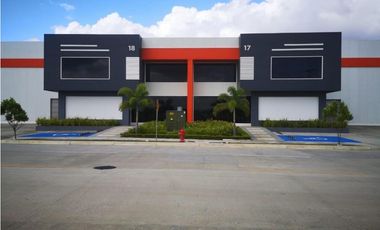 Bodega en Panapark Free Zone