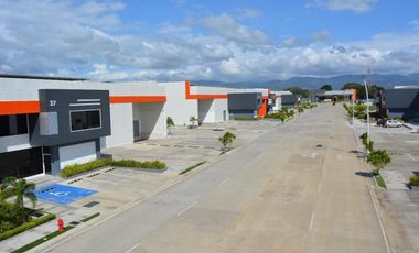 Bodega en Panapark Free Zone