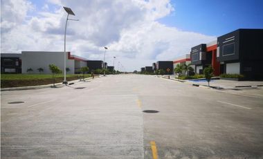 Bodega en Panapark Free Zone