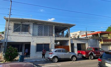 COL. IGNACIO ZARGOZA, Casa en VENTA con local comercial sobre un terreno de 640 m2