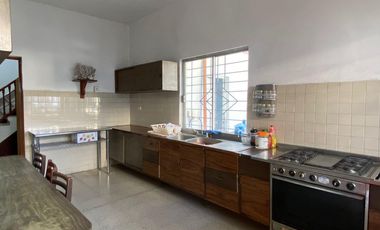 COL. IGNACIO ZARGOZA, Casa en VENTA con local comercial sobre un terreno de 640 m2