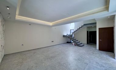 Casa en Venta Residencial Las Palmas