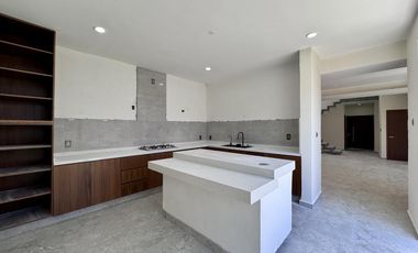 Casa en Venta Residencial Las Palmas