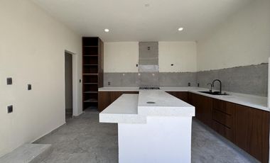 Casa en Venta Residencial Las Palmas